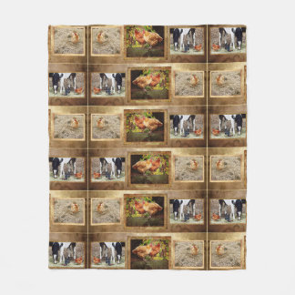 Några hönor och en hästfilt fleecefilt