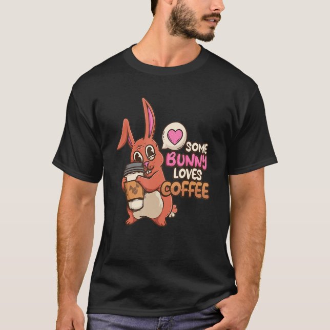 Några Kärlek-kaffekaffekaffekaffeentusiaster i Bun T Shirt (Framsida)