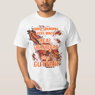 Några morfäder leker bingoen, verklig t shirt