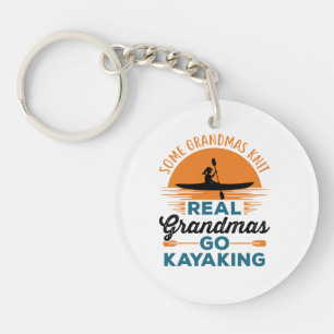Några mormas Sticka Real Grandmas Go Kayaking
