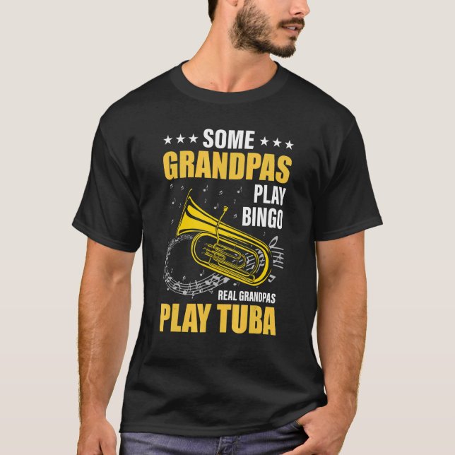 Några morpjäser spelar bingo real morpa play tuba t shirt (Framsida)
