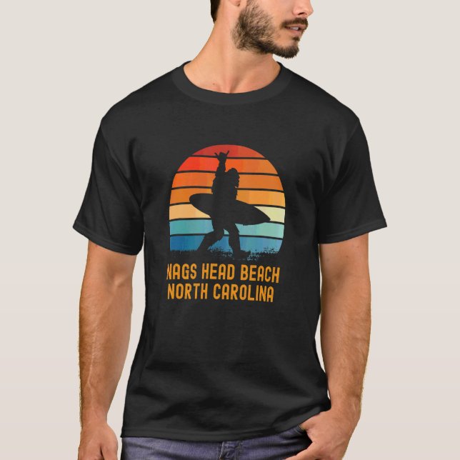 Nags Head Beach North Carolina Sasquatch Souvenir T Shirt (Framsida)