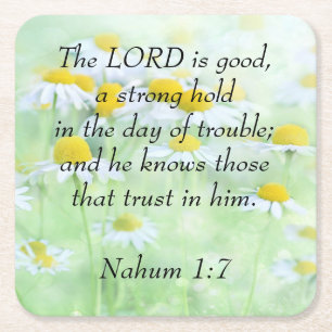 Nahum 1:7 underlägg papper kvadrat