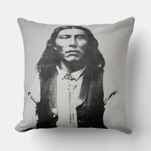 Naiche (d.1874) chef av de Chiricahua apachesna av Kudde (Framsida)