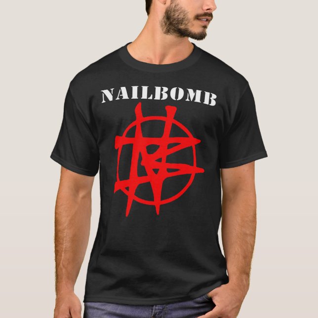 Nailbomb Band Logotyp Classic T-Shirt (Framsida)