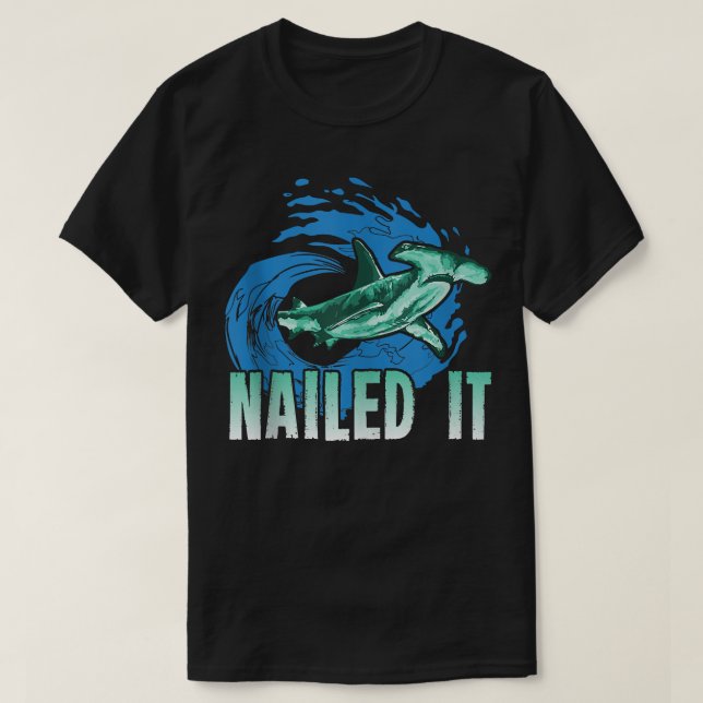 Nailit It Whale Shark Fin T Shirt (Design framsida)