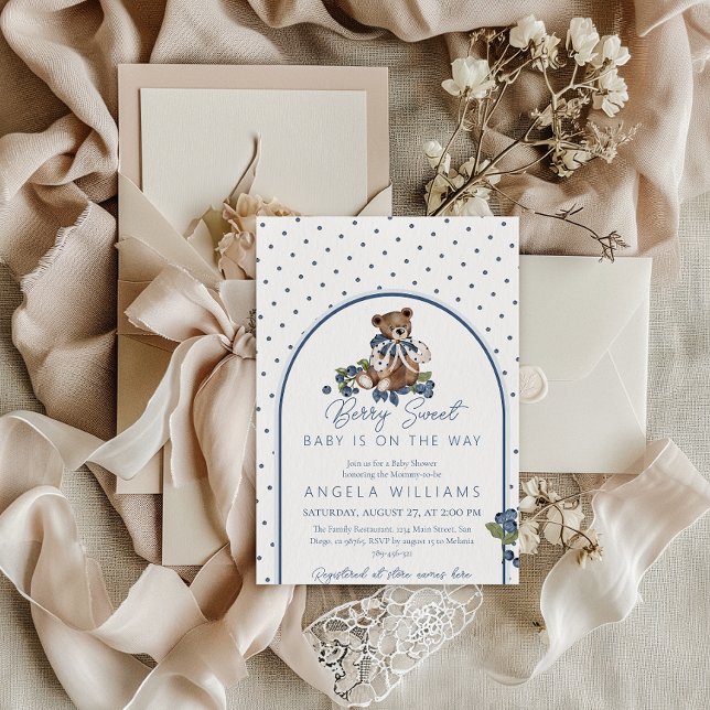 Nalle Dusty Blue Berry Sweet Baby Shower Inbjudningar (Skapare uppladdad)