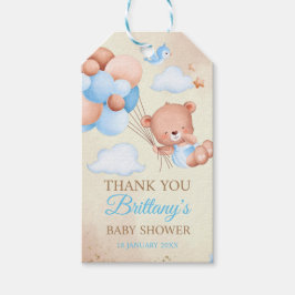 Nalle med bruna och blå ballonger och moln presentetikett