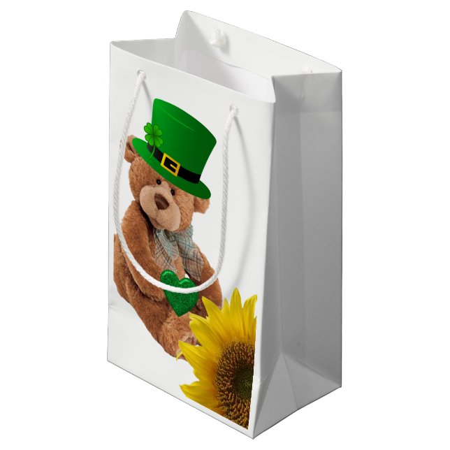 Nallen till St. Patrick's Day Gift Bag (Framsidan Vinklad)