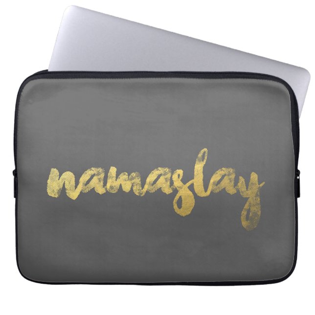 Namaslay laptop sleeve (Framsidan)