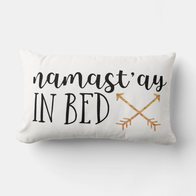 "Namast'ay i säng ", Lumbarkudde (Framsida)