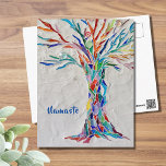 Namaste Rainbow Färg Livets träd Vykort<br><div class="desc">Det här attraktiva vykortet har en utskrift av min Livets träd-mosaik. Originalet tillverkades med hjälp av många små biet av glas av färgad i blek grått- grout. Jag har lagt till ord Namaste, men du kan ändra detta till ett annat ord eller namn för att anpassa detta kort. Original Mosaic...</div>