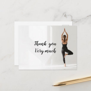 Namaste Yoga kvinna höjer handen Tack Vykort