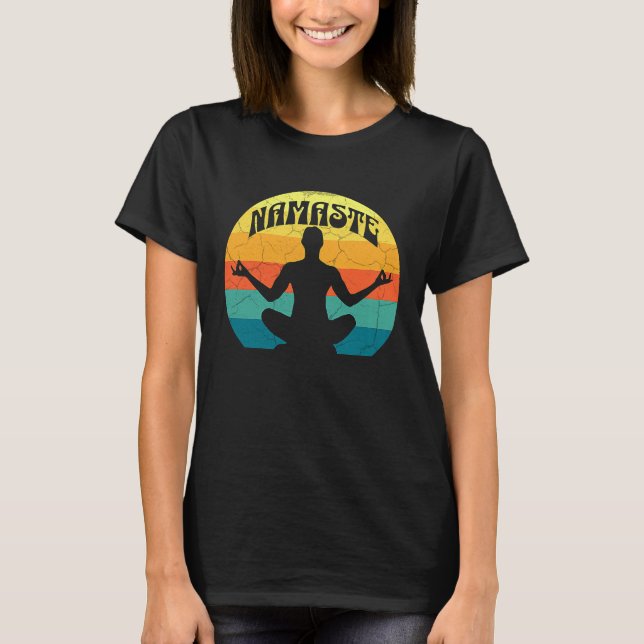 Namaste Yoga Pose Peace Meditate Zen Retro Sunset T Shirt (Framsida)