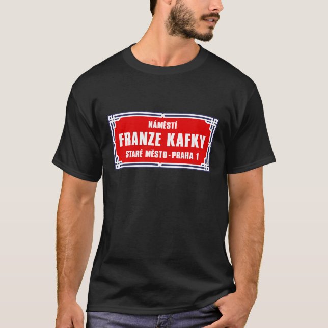 Námestí Franze Kafky, Prague, den tjeckiska gatan Tröja (Framsida)