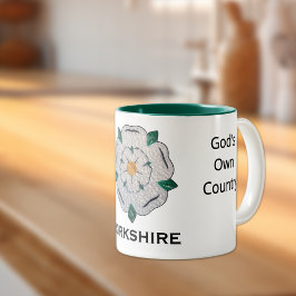 Namn, 11oz Quilled Yorkshire Vit ros Två-Tonad Mugg