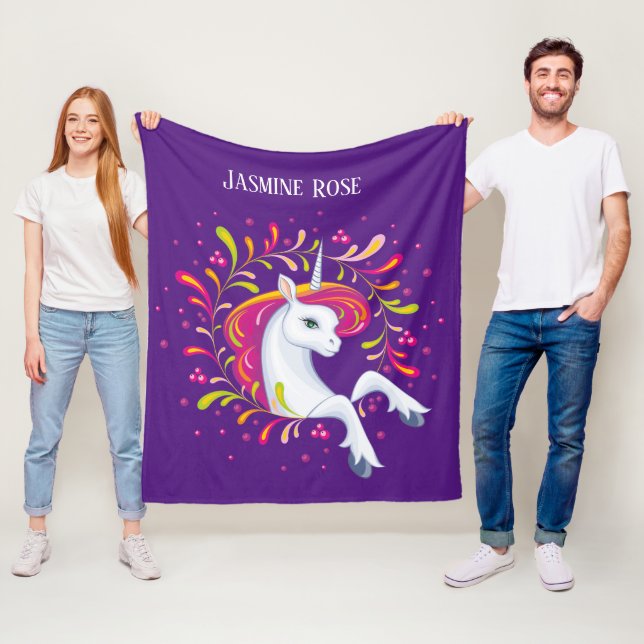 namn för fantasi Unicorn Fleecefilt (På plats)