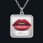 Namn för Monogram för röd skönhet för läppar Retro Silverpläterat Halsband<br><div class="desc">Namn för Monogram för röd skönhet för läppar Retro stilfullt - unik och personligdesign för dig.</div>