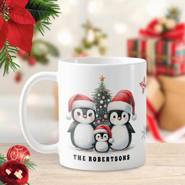 Namn-julen i familjen Penguins Kaffemugg (Skapare uppladdad)