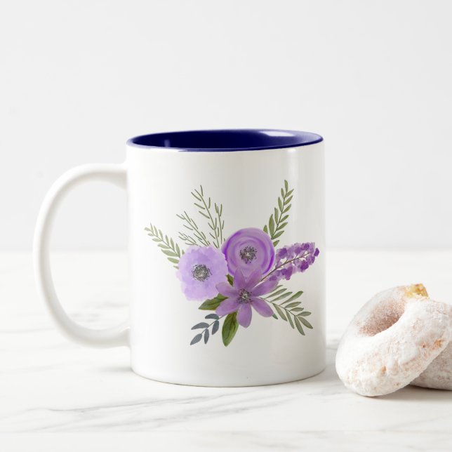 Namn + Lila Lavender Watercolor Blommigt Flowers  Två-Tonad Mugg (Med munk)
