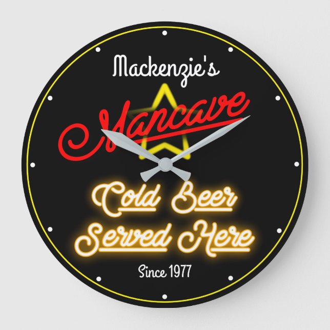 Namn Mancave Retro Faux Red Gult Neon Black Stor Klocka (Framsida)