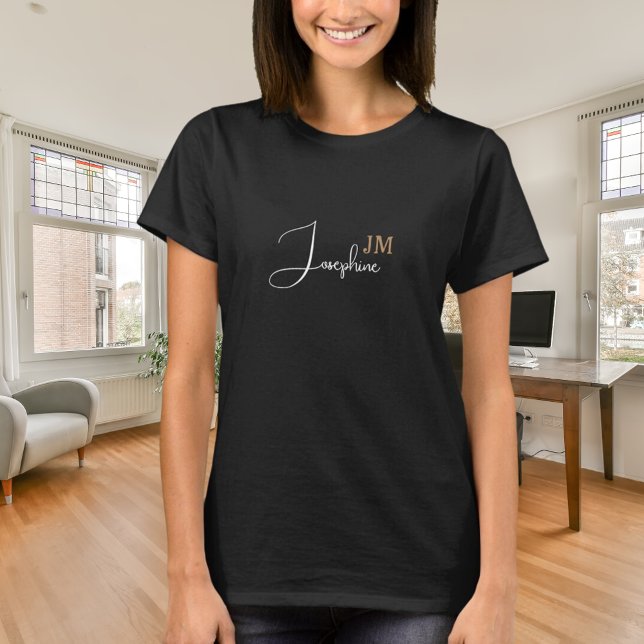 Namn-manusmonogram initialer svart guld t shirt (Skapare uppladdad)