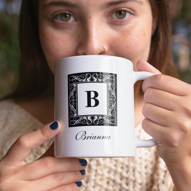 Namn Monogram Regal Stil Mugg (Skapare uppladdad)