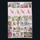 Nana Blommigt Brev 30 Lodrät Photo Collage Rosa Kökshandduk<br><div class="desc">Fantastisk fotogåva till din nana. Utformningen har blommigt brev för "nana" som trycks i guld och dekoreras med rosa liljeblommor. Fotomallen har konfigurerats så att du kan lägga till 30 av dina favoritfoton, som alla visas i lodrät porträtt-format. Den här rutnätsfotosamlingen i stil ligger på rosa färg, som du gärna...</div>