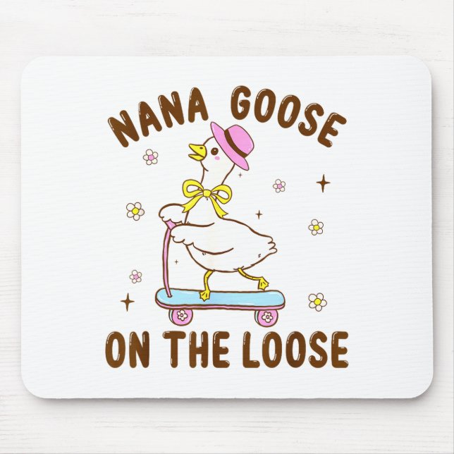 Nana Goose On The Loose Funny Birthday Matching Fa Musmatta (Framsidan)