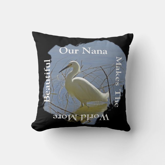Nana Makes World Vit Egret Kudde (Framsida)