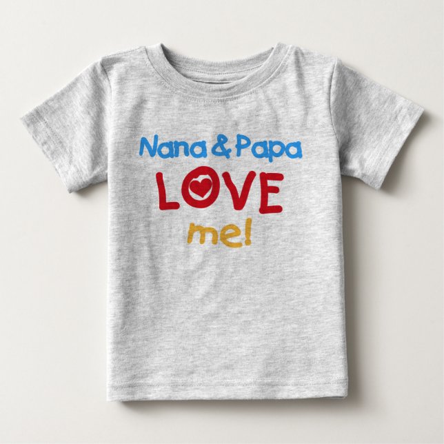 Nana och pappan älskar mig tee (Framsida)