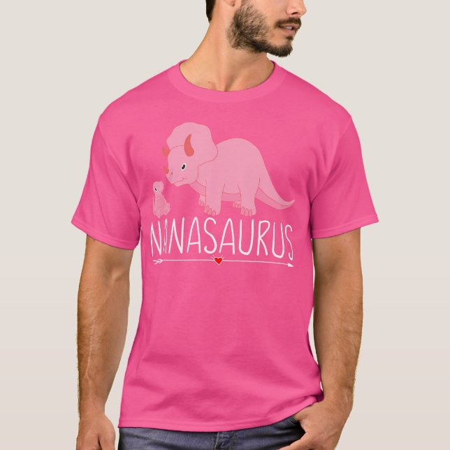 Nanasaurus Nana Saurus Dino Rosa Dinosaur with Bab T Shirt (Framsida)