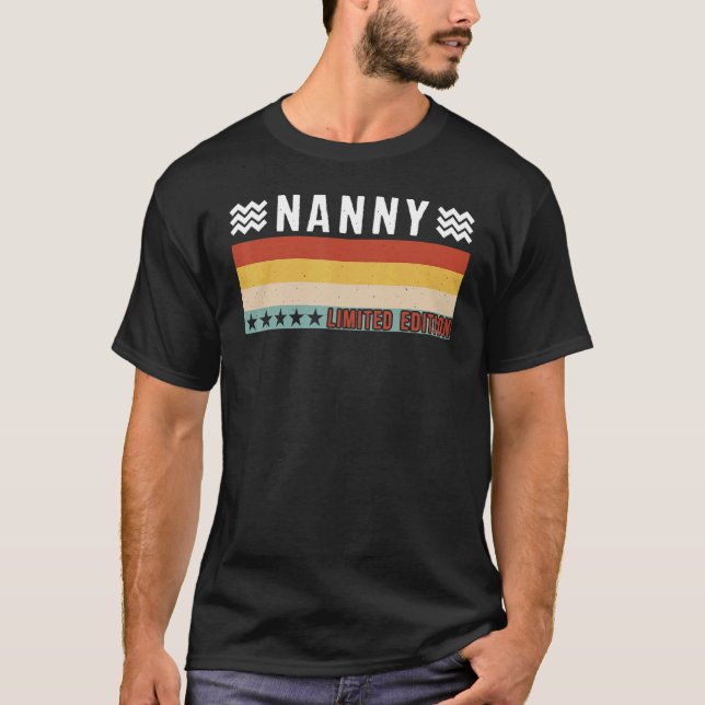 Nanny Job Title Profession Worker-avräkningsiod T Shirt (Framsida)