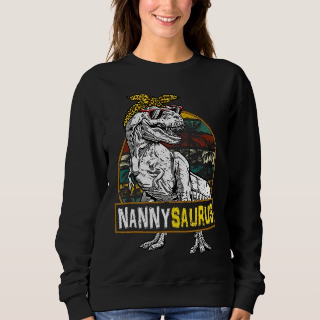 Nannysaurus Leopard Rex Dinosaur Nanny Saurus Moth T Shirt (Framsida)
