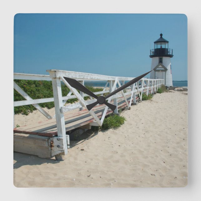 Nantucket. Gamla träskåp Fyrkantig Klocka (Framsida)