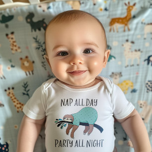 Nap hela dagen Party hela nattslöjan T Shirt