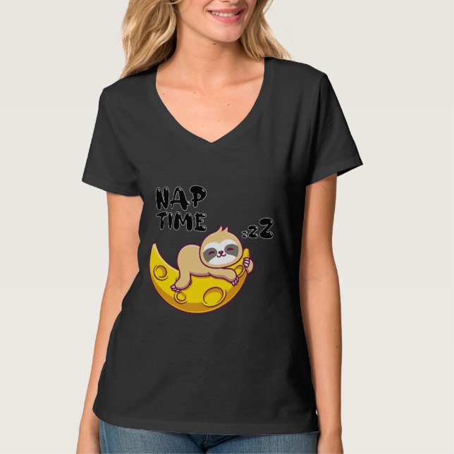 Nap Time Sloth Cute Animal Art Design Design T Shirt (Framsida)