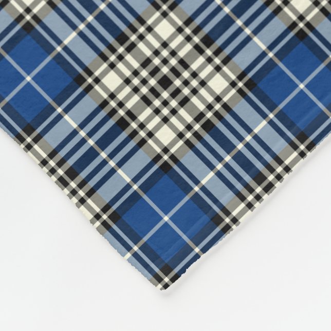 Napier Klan Royal Blue, Black and White Tartan Fleecefilt (Hörn)