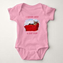 Napping Grått Tabby Kitten in Basket Personlig T Shirt