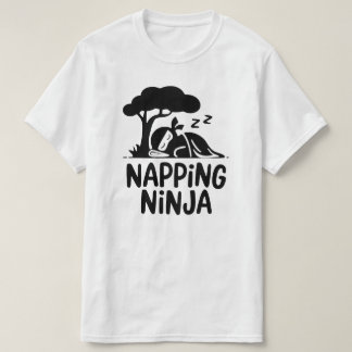Napping Ninja - Cute Sömnig Ninja Art Funny Ssov T Shirt