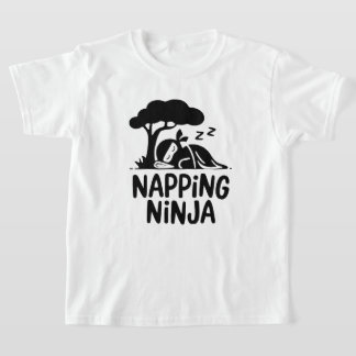 Napping Ninja - Cute Sömnig Ninja Art Funny Ssov T Shirt
