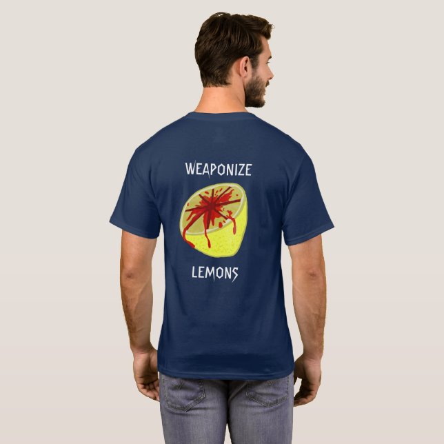 När du lever i ge, beväpna dem t shirt (Hel baksida)