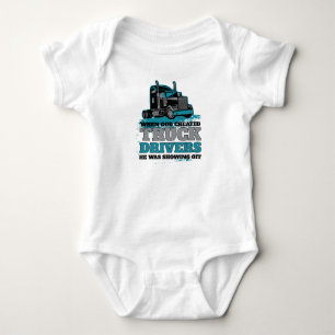 När guden skapade roliga lastbilsförare t shirt