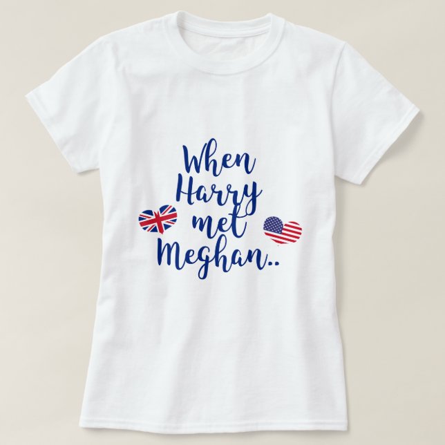 När Harry träffade Meghan | ROLIGT ROYAL BRÖLLOP Tee Shirt (Design framsida)