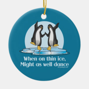 När på rolig design för tunna ispingvin julgransprydnad keramik