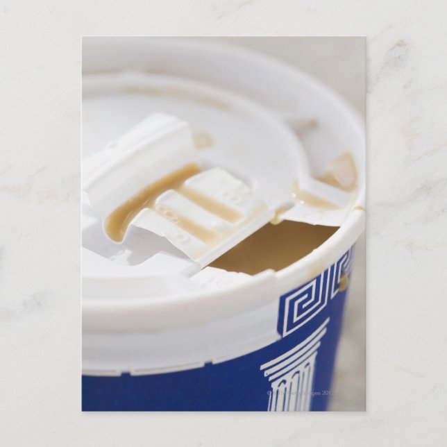 Nära att ta ut kaffe vykort (Framsida)