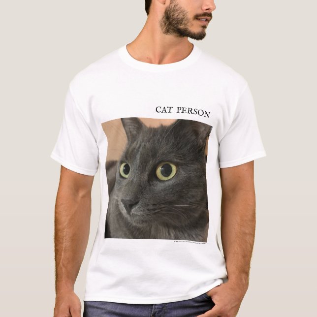Nära en vacker kattens ansikte, för kattälskare t shirt (Framsida)