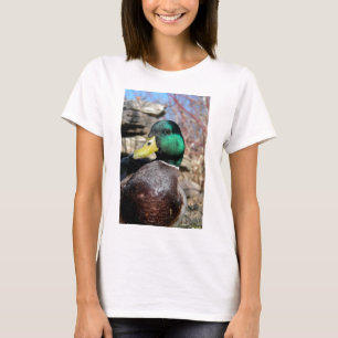 Nära övre anka t shirt