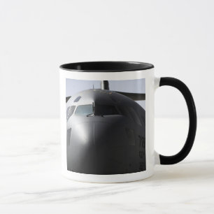 Närbild av bekläda av A. c. - 17 Globemaster III Mugg