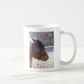 Närbild av brun häst, Liten brun ponny Kaffemugg